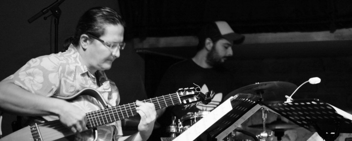 Gücüm Sezer ile Gitar Klinik