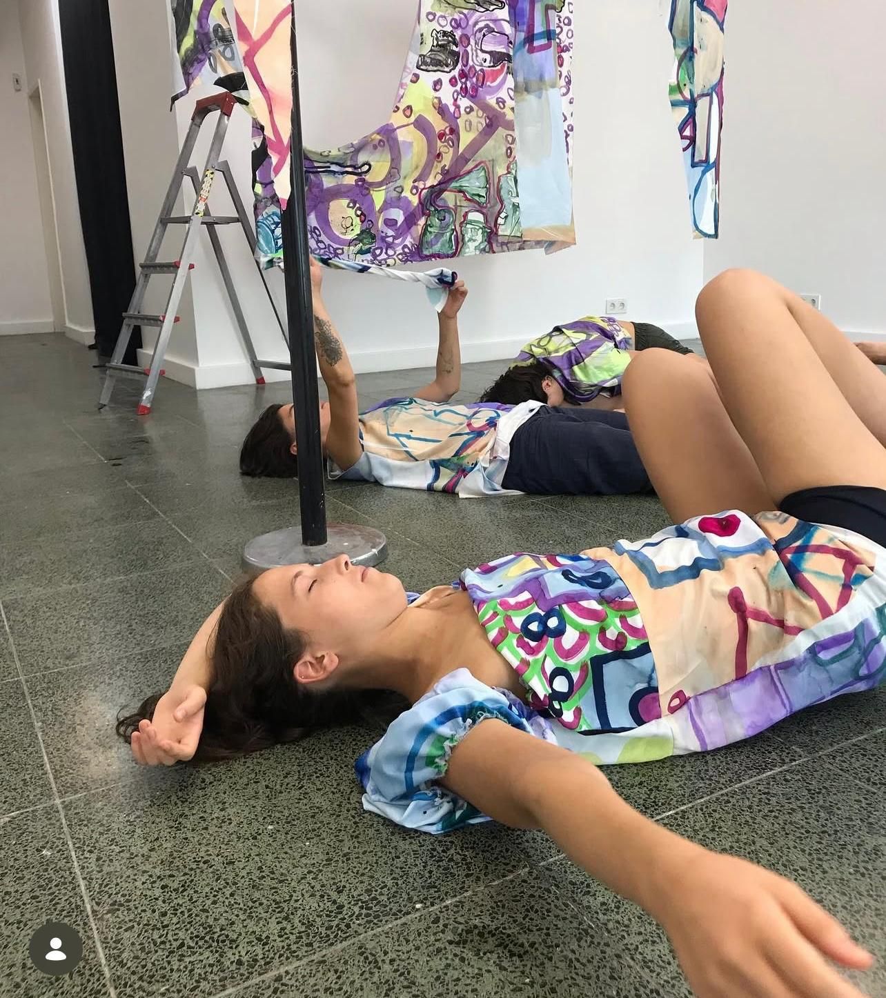 Let’s do the Twist! / Beden ve Kumaş Burkma (Laban)