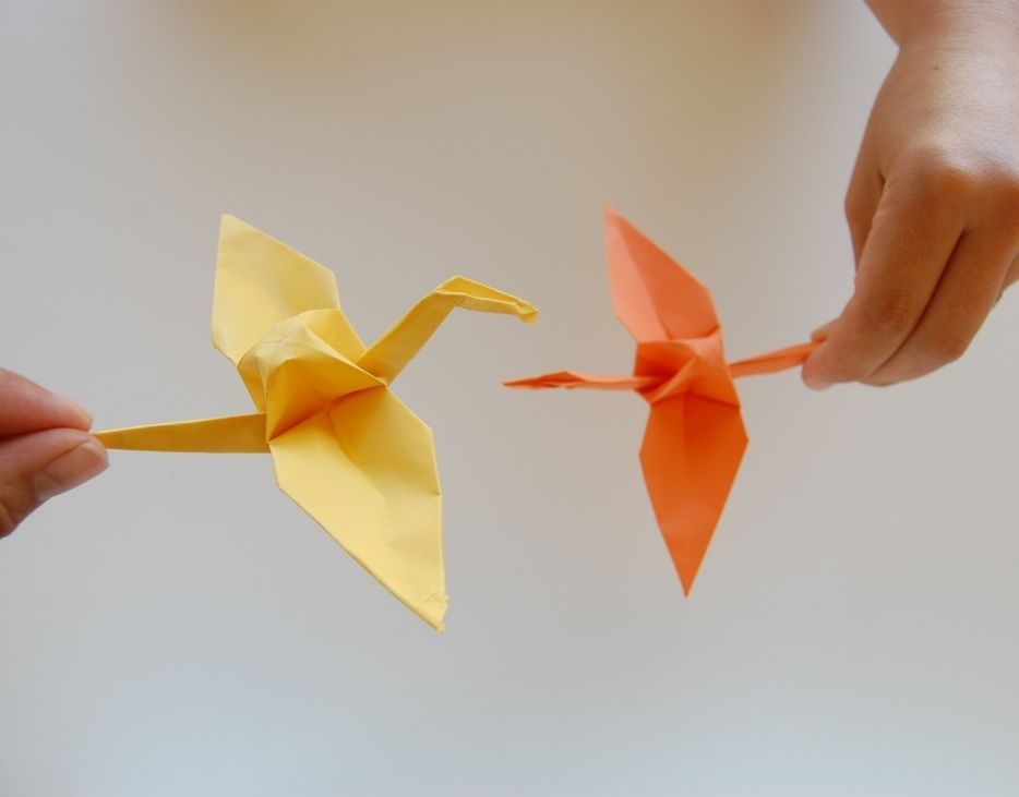 Katlanan Fikirler: Origamiyle Keşfet ve Üret