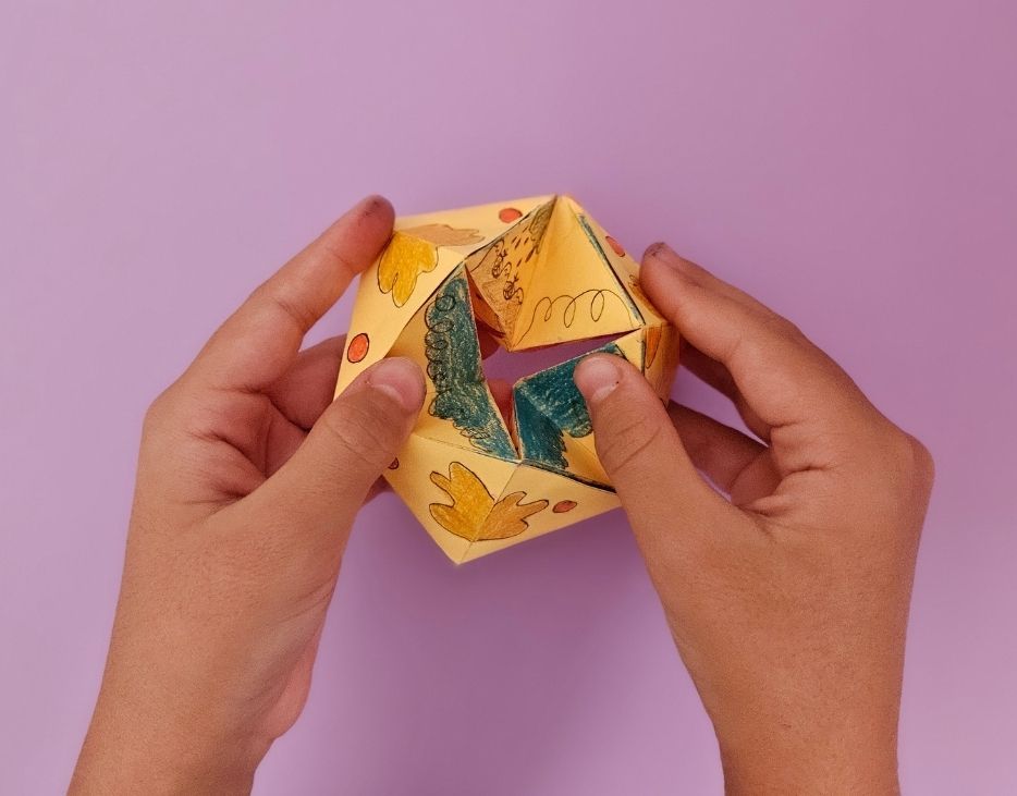 Katlanan Fikirler: Origamiyle Keşfet ve Üret fotoğraf 3